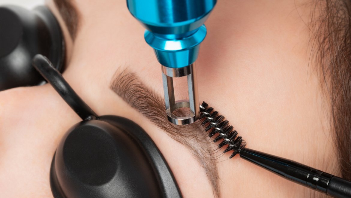 Permanent make-up removal